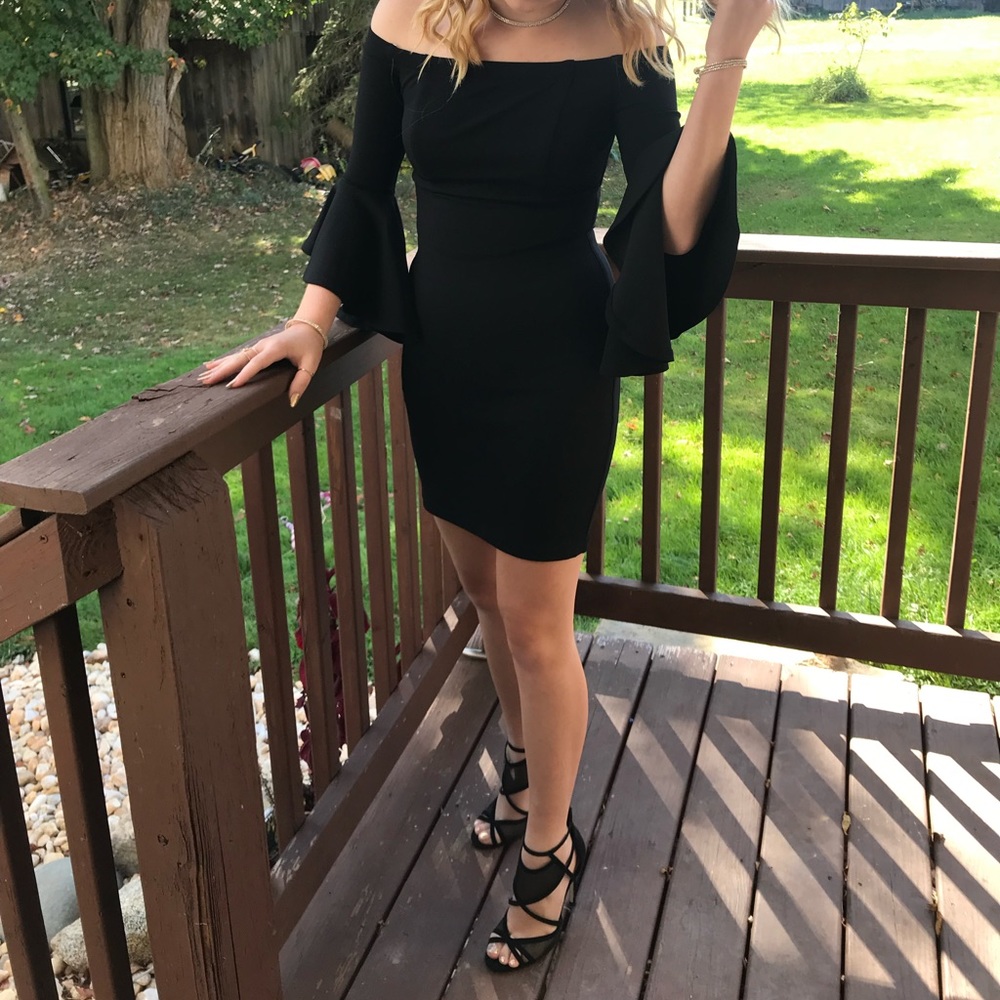 dress (homecoming)